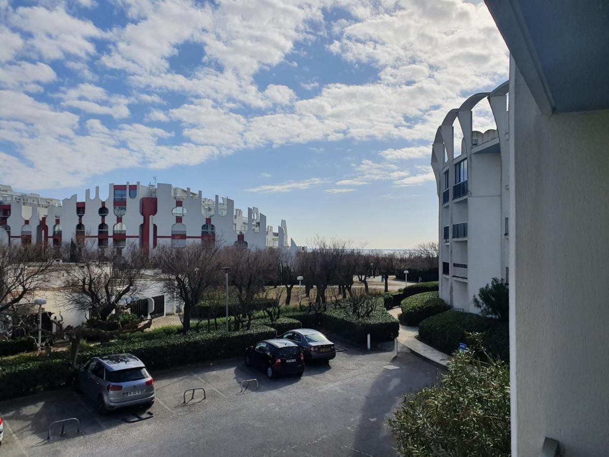 Studio La Grande Motte, Parking Kültér fotó